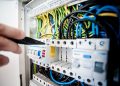 Ce sunt contactoarele electrice